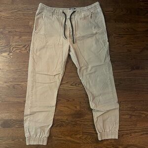 Denizen - Men's Tan Jogger Pants
